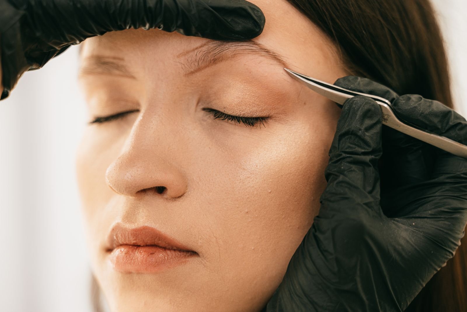 Brow Shaping: How to Get Defined Brows That Still Look Like You